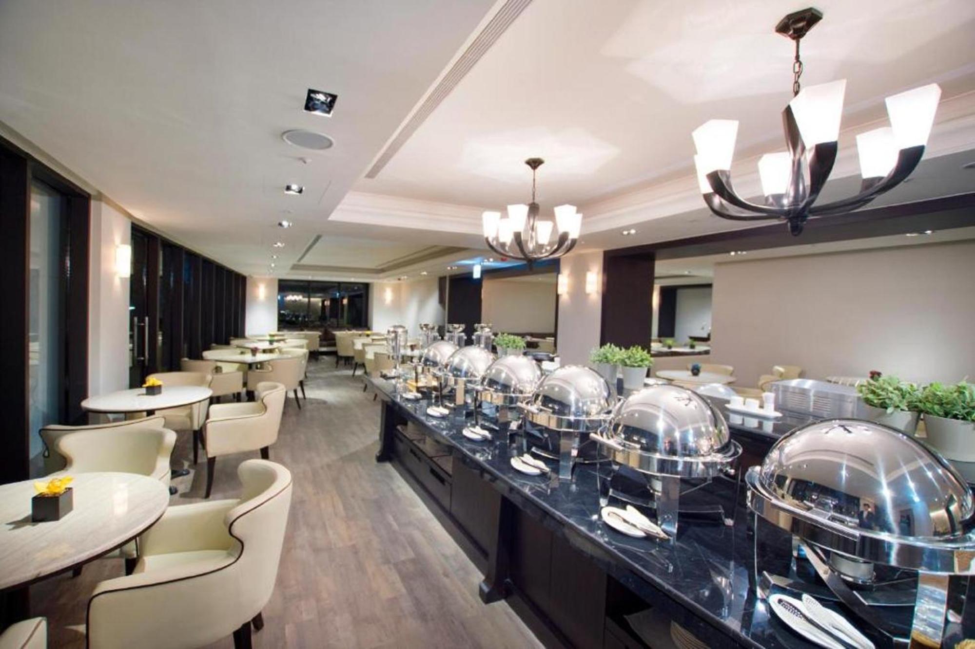 53 Hotel Taichung Eksteriør bilde